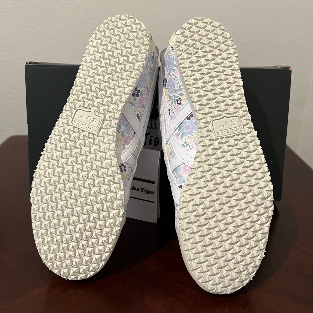 ONITSUKA TIGER MEXICO 66 Women's Floral Sneakers, White Multi/US7 (EUR38/UK4.5) - Picture 5 of 10